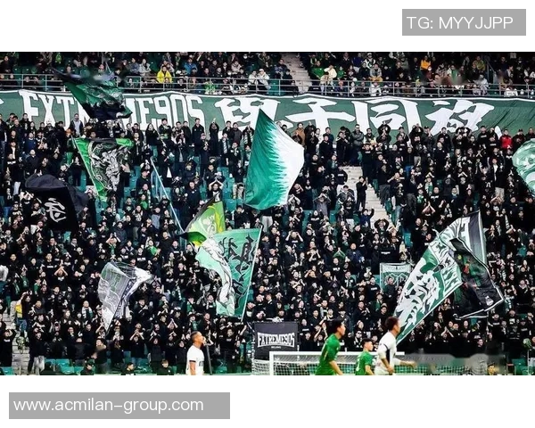 国安主帅解释半场换三人意图在于调整战术以扭转局势 国安主帅解释半场换三人意图在于调整战术以扭转局势